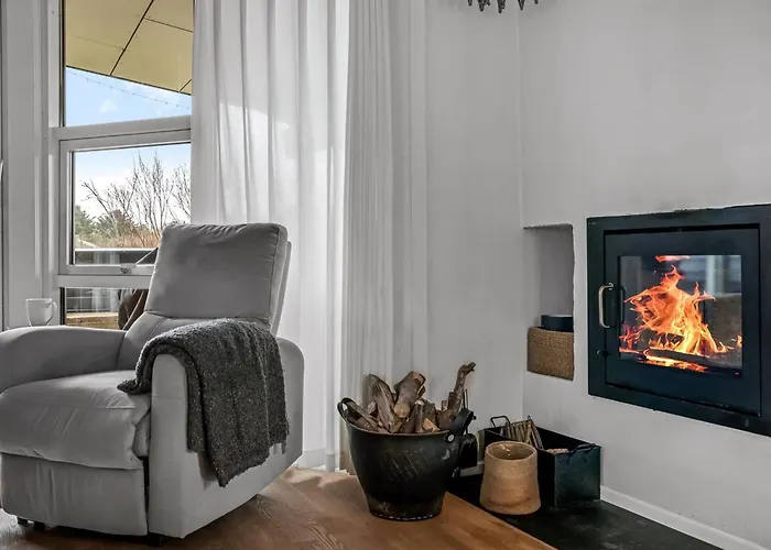 Birla - 900m From The Sea By Interhome